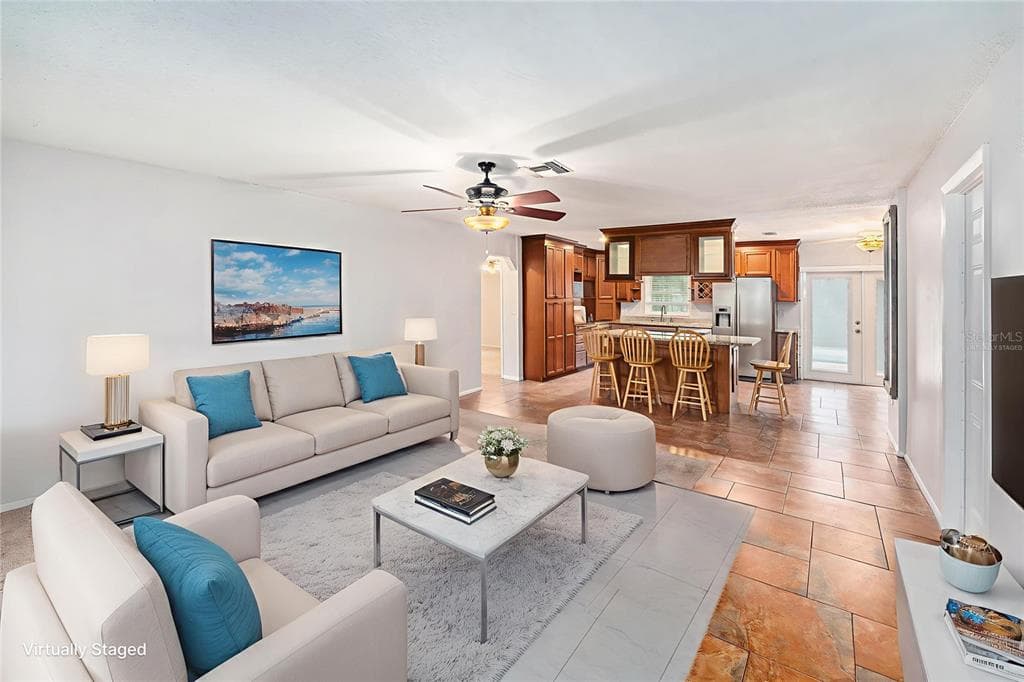 3401 COQUINA KEY DRIVE, ST PETERSBURG, FL, 33705 photo 2