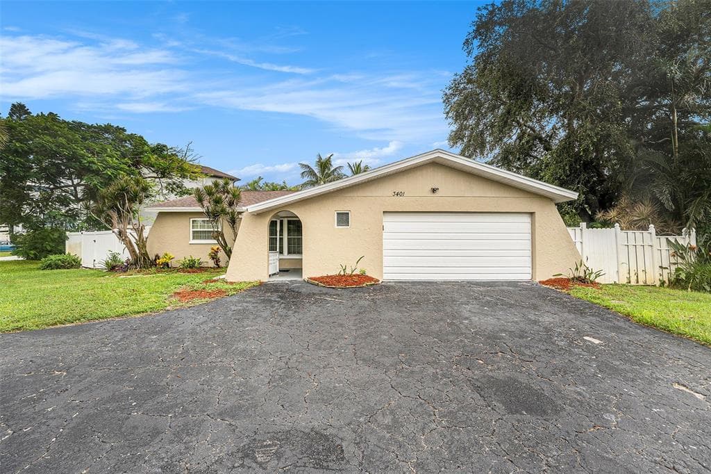 3401 COQUINA KEY DRIVE, ST PETERSBURG, FL, 33705