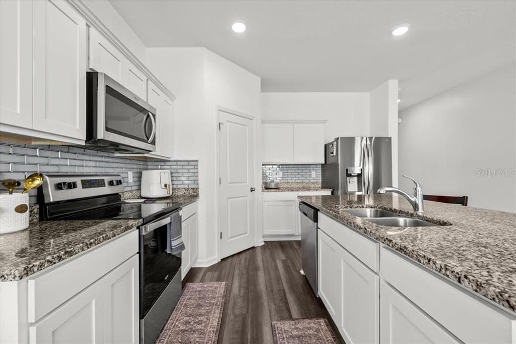 35601 EASTBROOK AVENUE, ZEPHYRHILLS, FL 33541 photo 4