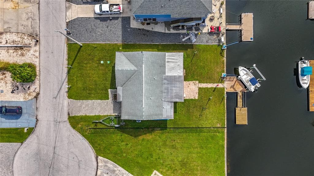 7302 HATTERAS DRIVE, HUDSON, FL 34667 photo 4