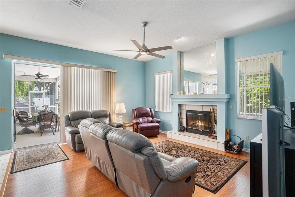 3817 REDWOOD DRIVE, LAND O LAKES, FL 34639 photo 5