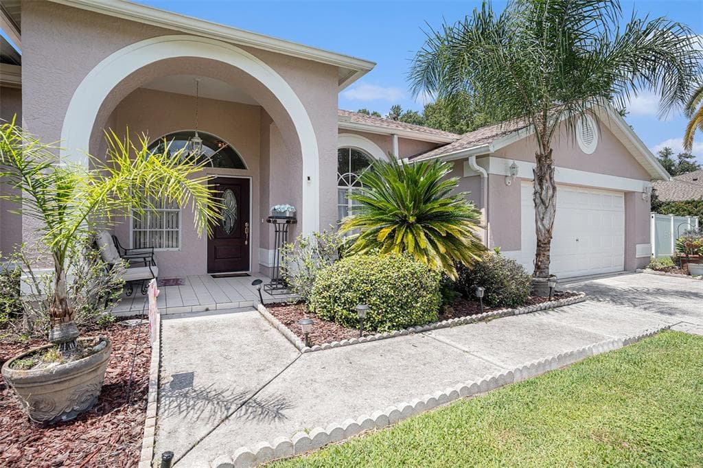 3817 REDWOOD DRIVE, LAND O LAKES, FL 34639 photo 4