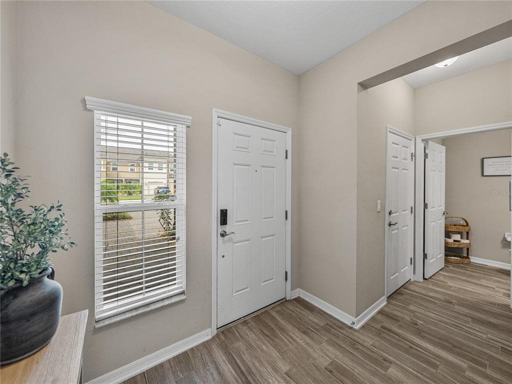 29934 SOUTHWELL LANE, WESLEY CHAPEL, FL 33543 photo 3