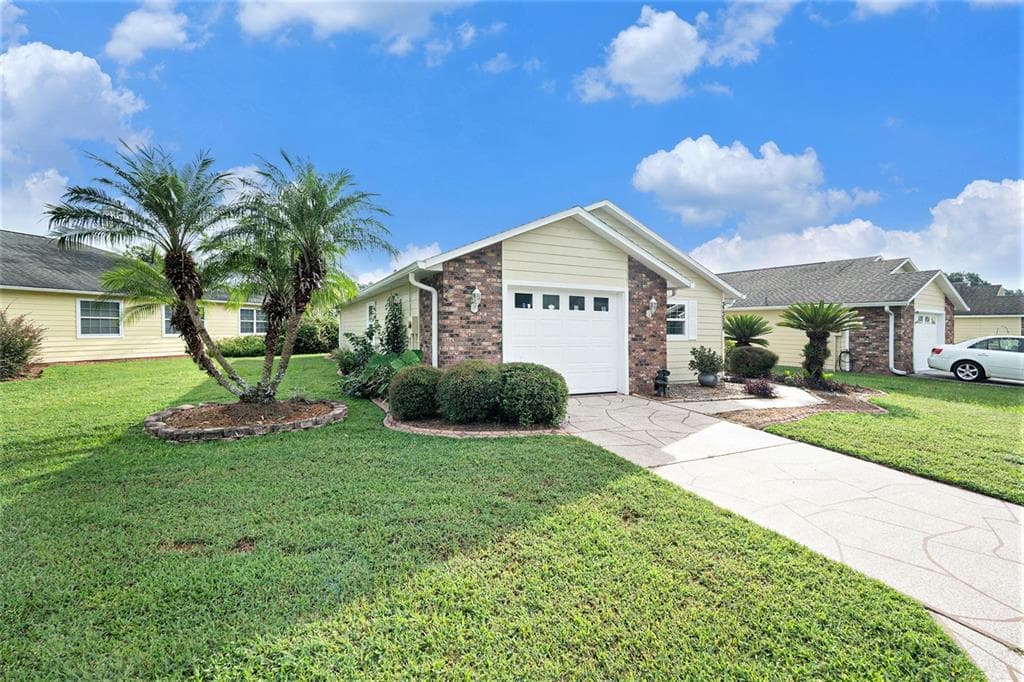 37355 DERBYSHIRE DRIVE, ZEPHYRHILLS, FL 33542 photo 2