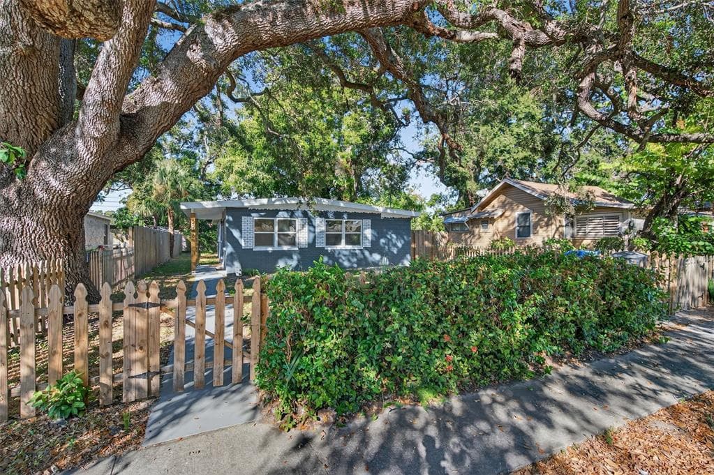 2245 17TH AVENUE, Street PETERSBURG, FL 33712