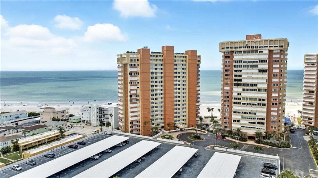 17900 GULF BOULEVARD Unit 11C, REDINGTON SHORES, FL 33708