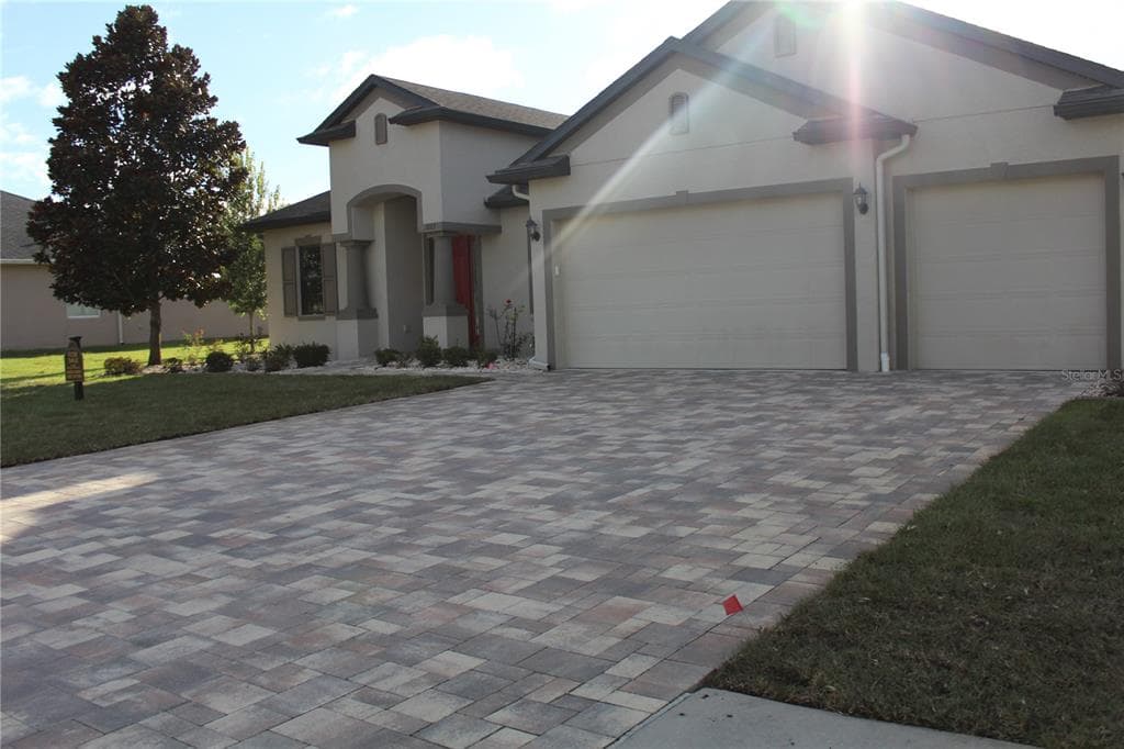 1067 BECKON COURT, SPRING HILL, FL 34609 photo 2