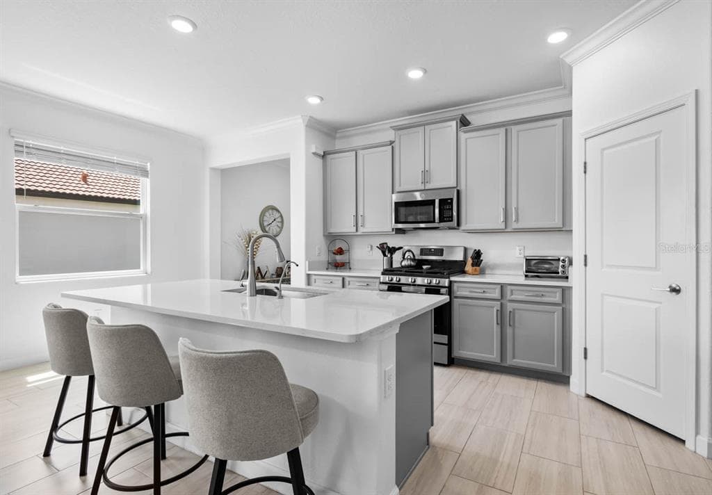 17206 STAR BANKS STREET, WIMAUMA, FL, 33598 photo 4