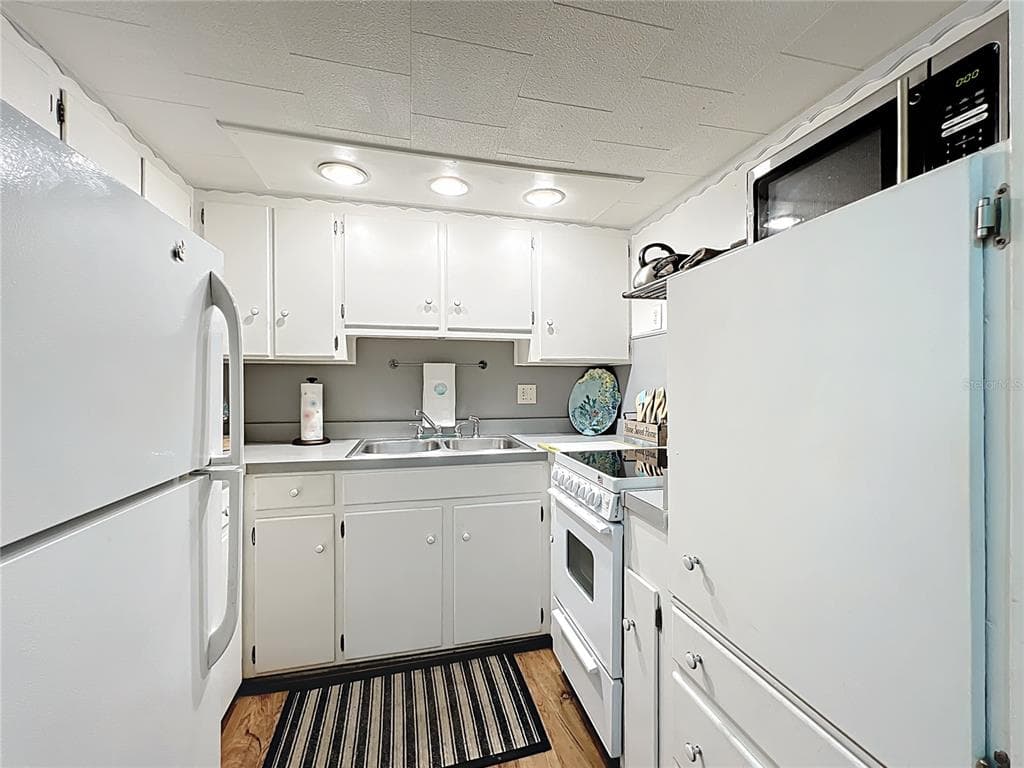 4051 58TH Street Unit 237C, Street PETERSBURG, FL 33709 photo 4