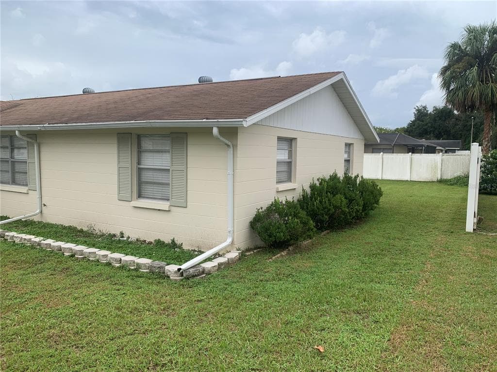 39248 9TH AVENUE, ZEPHYRHILLS, FL 33542 photo 4