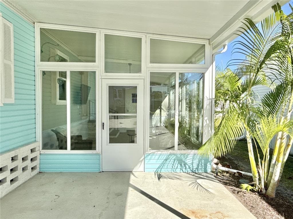 7049 MOUNT ESSEX Drive Unit 521, Street PETERSBURG, FL 33702 photo 4