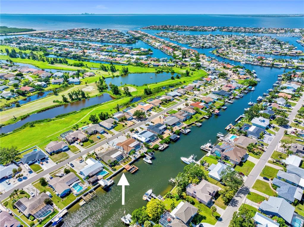 727 FLAMINGO DRIVE, APOLLO BEACH, FL 33572 photo 2