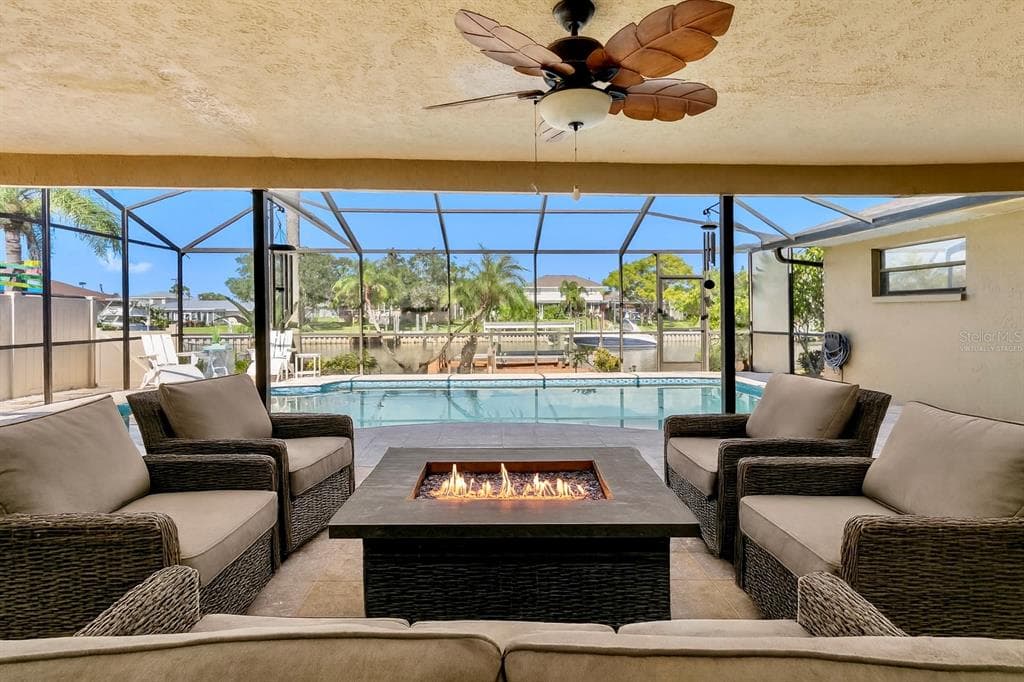 727 FLAMINGO DRIVE, APOLLO BEACH, FL 33572 photo 5