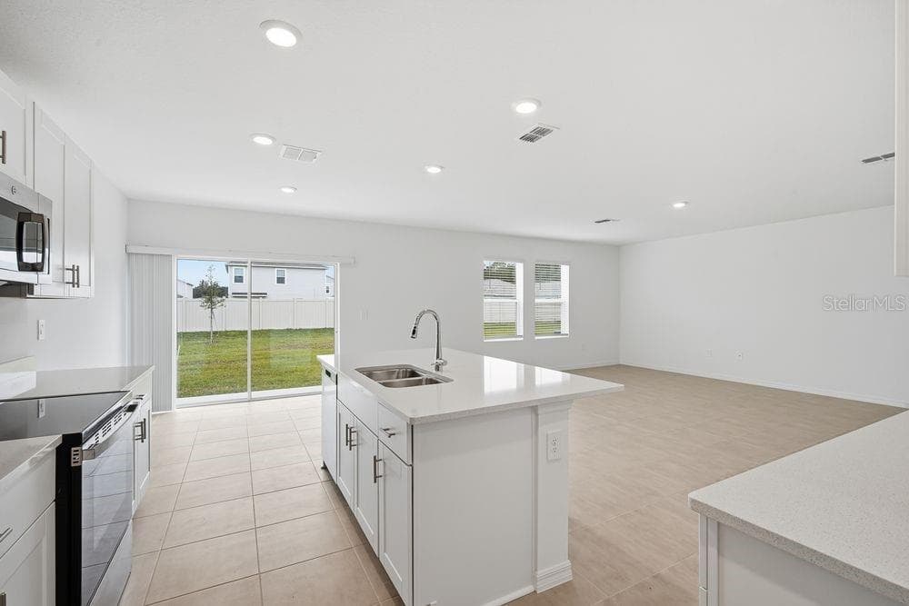 12454 WHISK COURT, HUDSON, FL 34669 photo 3