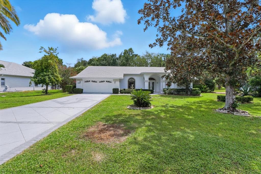 111 DOUGLAS STREET, HOMOSASSA, FL 34446 photo 3