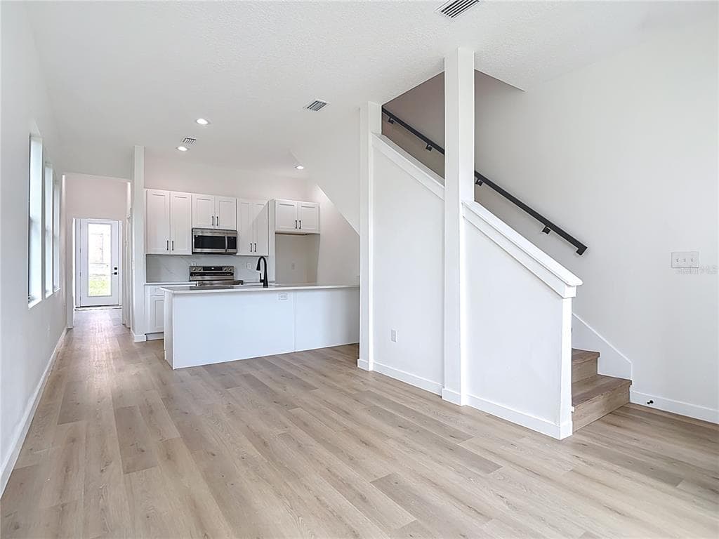 2516 15TH AVENUE Unit 1, TAMPA, FL 33605 photo 4