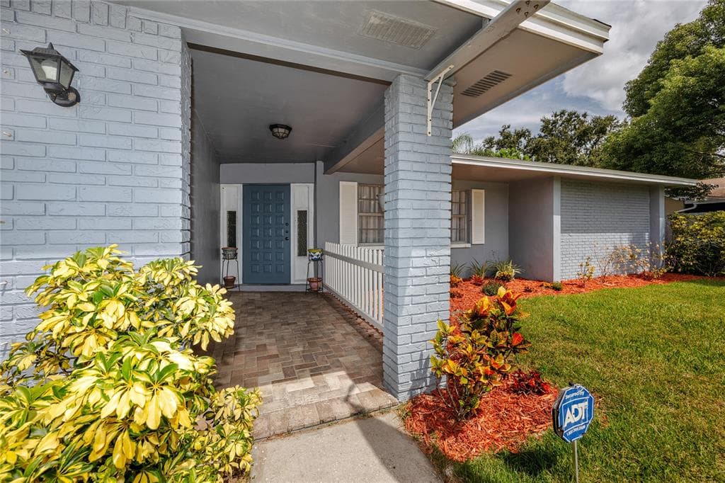 1844 TEAKWOOD LANE, DUNEDIN, FL 34698 photo 2