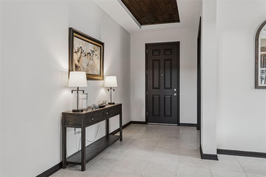 4915 BUTLER NATIONAL Drive, WESLEY CHAPEL, FL 33543 photo 3