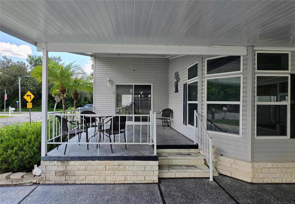 5823 NAVAHO COURT, ZEPHYRHILLS, FL 33542 photo 5