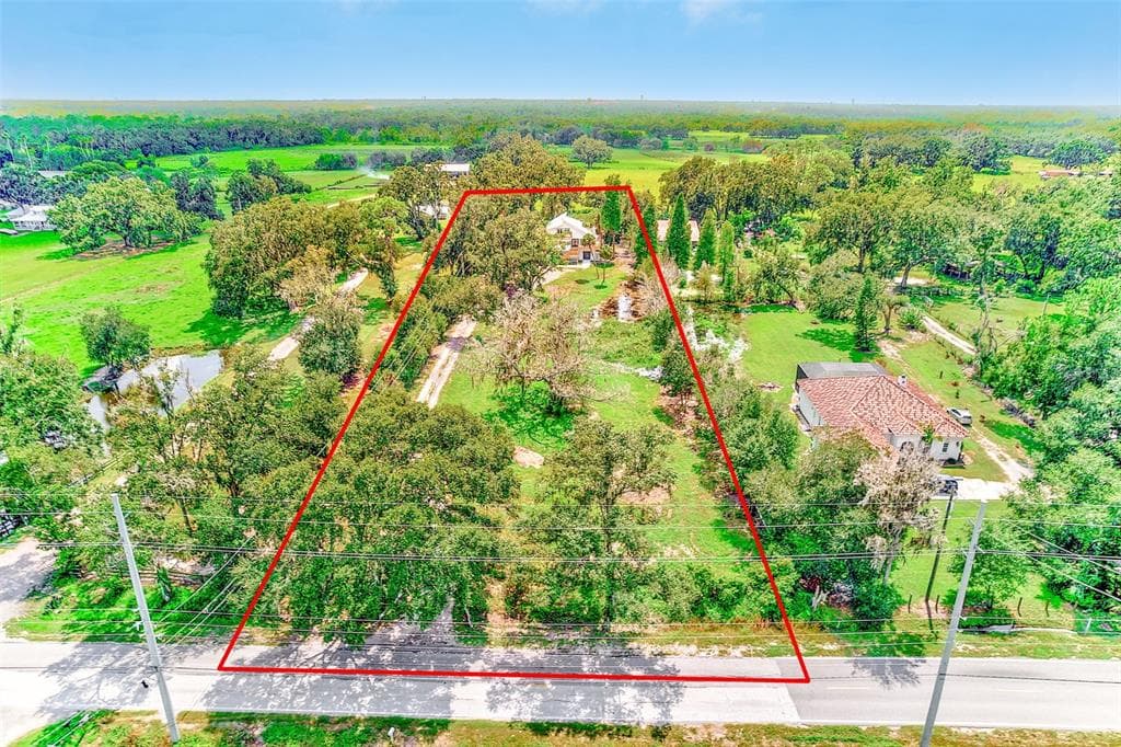 2003 SAM ALLEN Road, PLANT CITY, FL 33565 photo 3