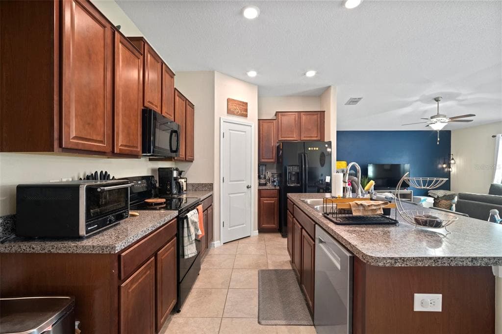 10118 CARLOWAY HILLS DRIVE, WIMAUMA, FL 33598 photo 3