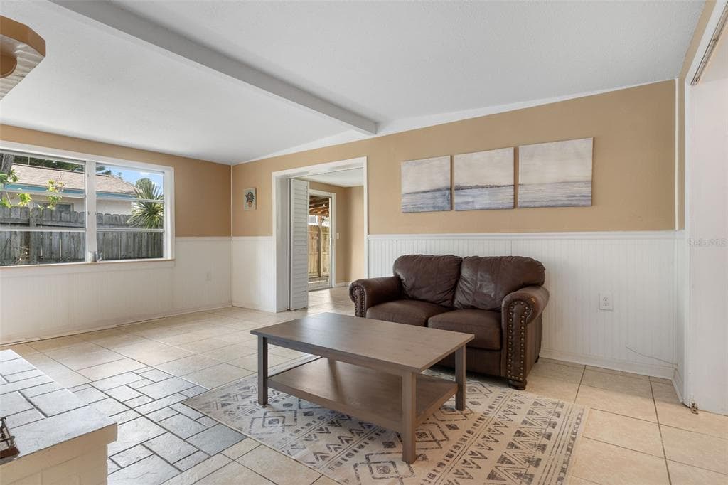 6129 BEACON POINT DRIVE, WEEKI WACHEE, FL 34607 photo 5