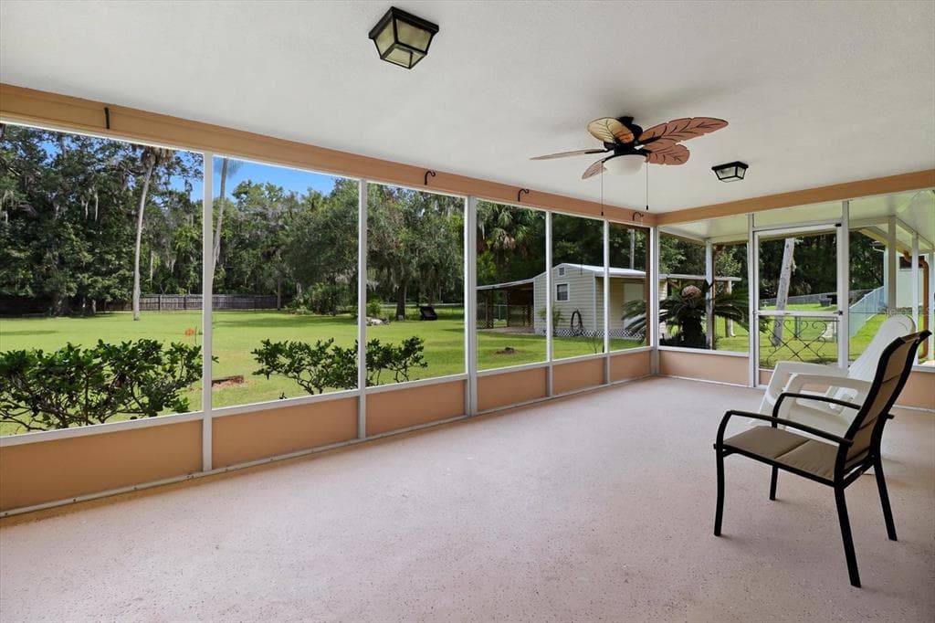 10469 MAIN STREET, HOMOSASSA, FL 34448 photo 5