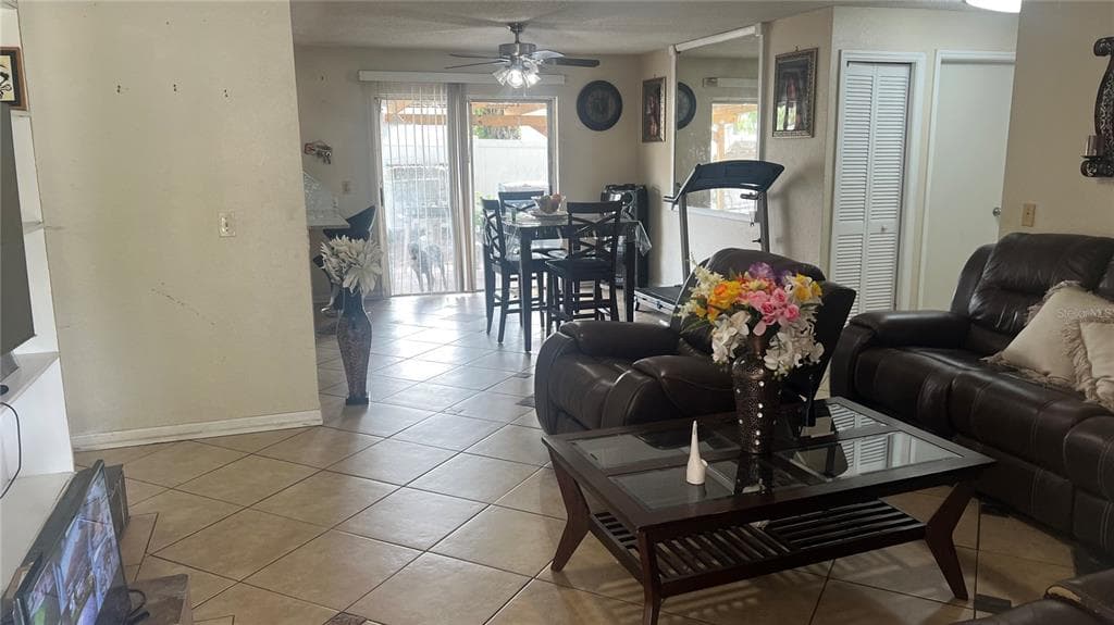 8423 OTIS AVENUE, TAMPA, FL 33604 photo 5