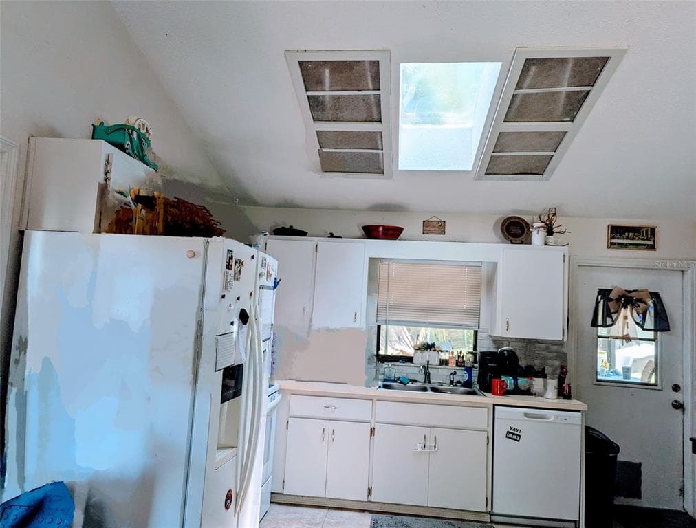 9054 TARA POINT, FLORAL CITY, FL 34436 photo 4