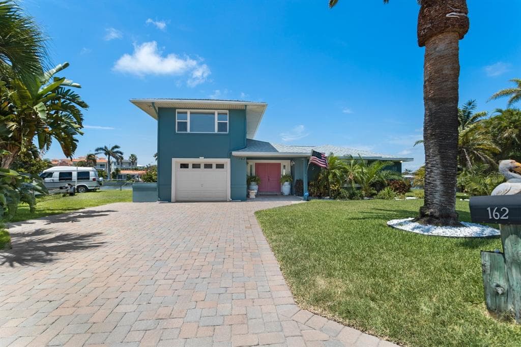162 174TH TERRACE DRIVE, REDINGTON SHORES, FL 33708