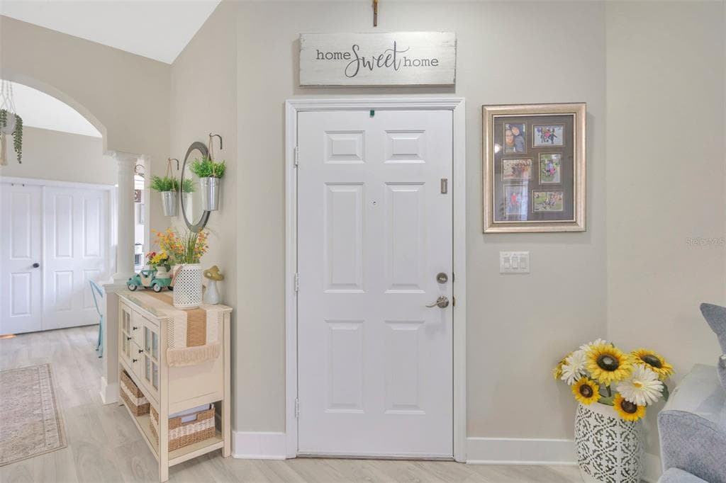 1824 ECHO POND PLACE, WESLEY CHAPEL, FL 33543 photo 3