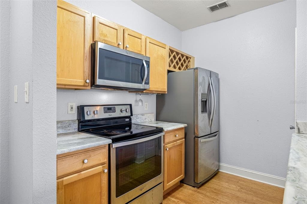 5000 CULBREATH KEY WAY Unit 1-205, TAMPA, FL 33611 photo 5