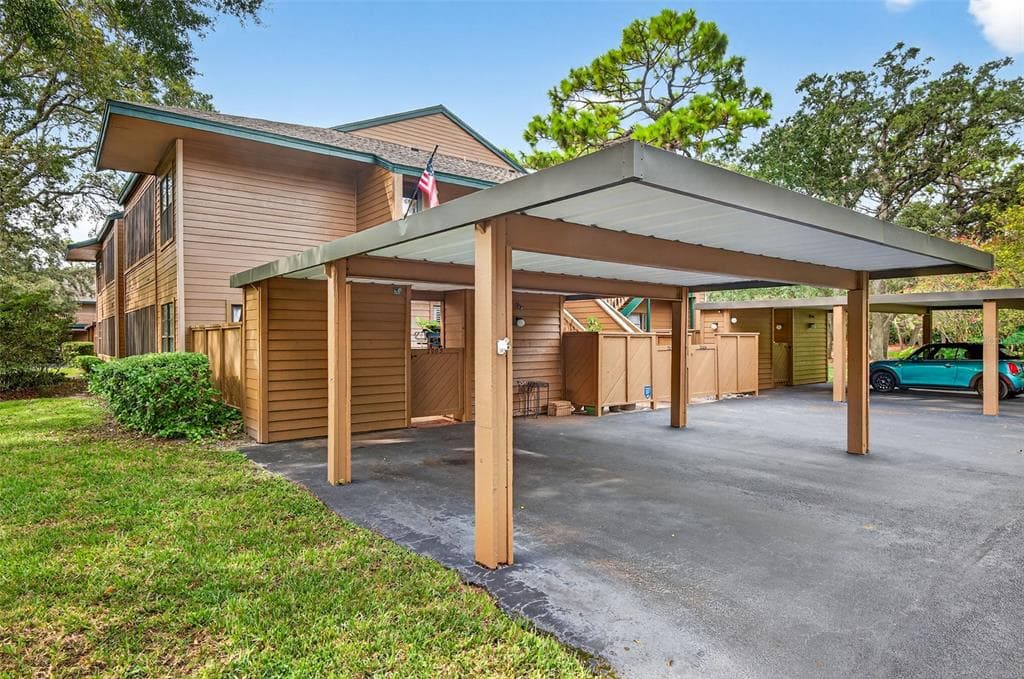 2003 LENNOX ROAD Unit 2003, PALM HARBOR, FL 34683