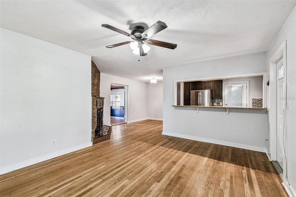 4507 LOIS AVENUE, TAMPA, FL 33611 photo 5