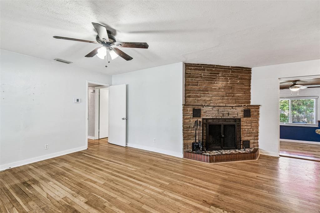 4507 LOIS AVENUE, TAMPA, FL 33611 photo 4