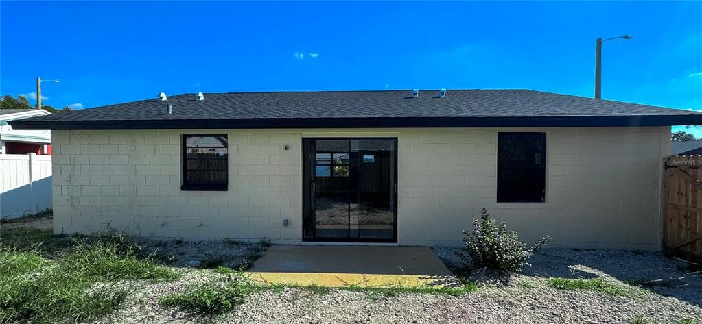 8902 WING TIP COURT, TAMPA, FL 33634 photo 3