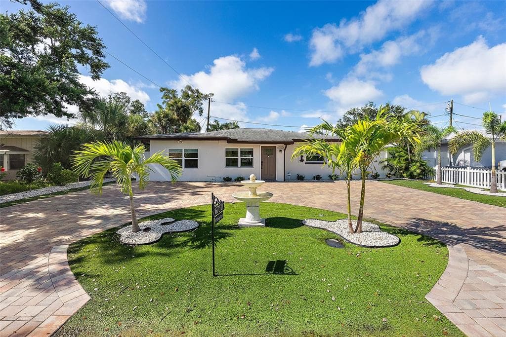 6750 FLAMINGO WAY, Street PETERSBURG, FL 33707 photo 2