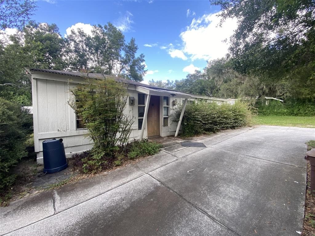 11708 HILLS ROAD, SEFFNER, FL 33584 photo 3