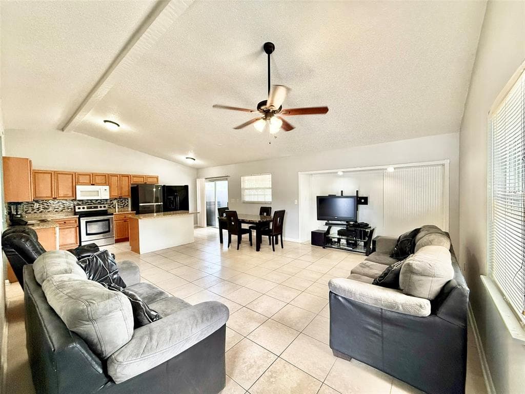 10309 PARKCREST DRIVE, TAMPA, FL 33624 photo 4