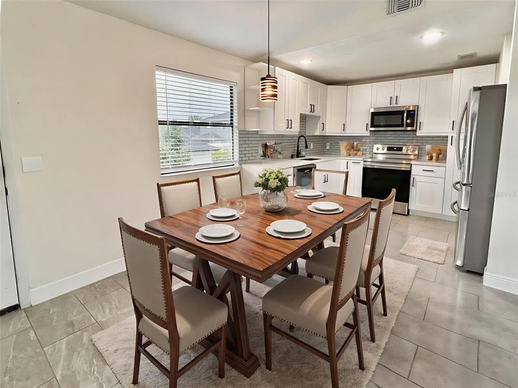 3022 FRIERSON Avenue, TAMPA, FL 33614 photo 4