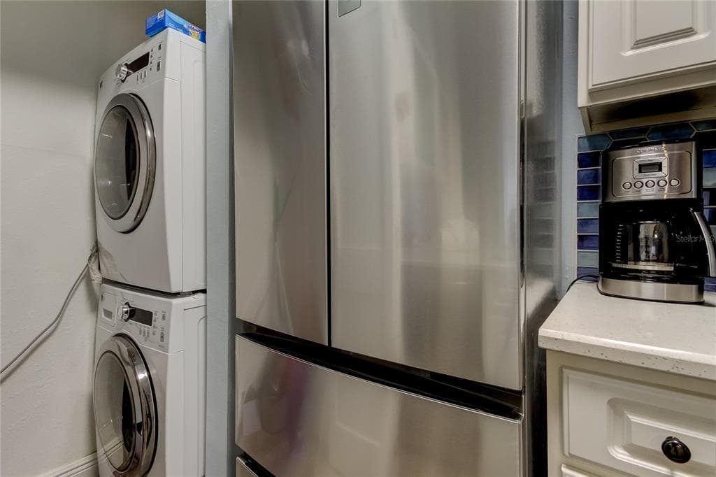 10764 70TH AVENUE Unit 2110, SEMINOLE, FL 33772 photo 5