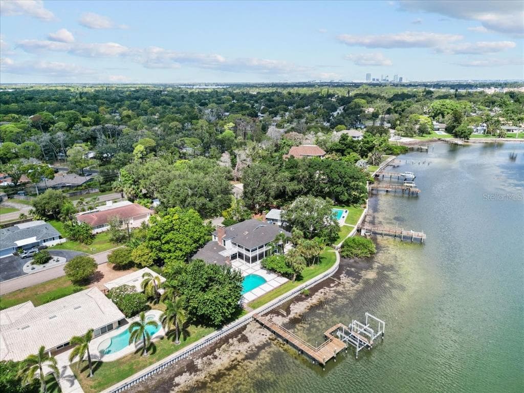 6620 COLONY DRIVE, Street PETERSBURG, FL 33705 photo 4