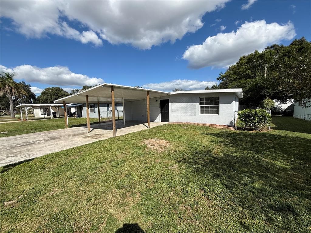 5208 HILL DRIVE, ZEPHYRHILLS, FL 33542 photo 4