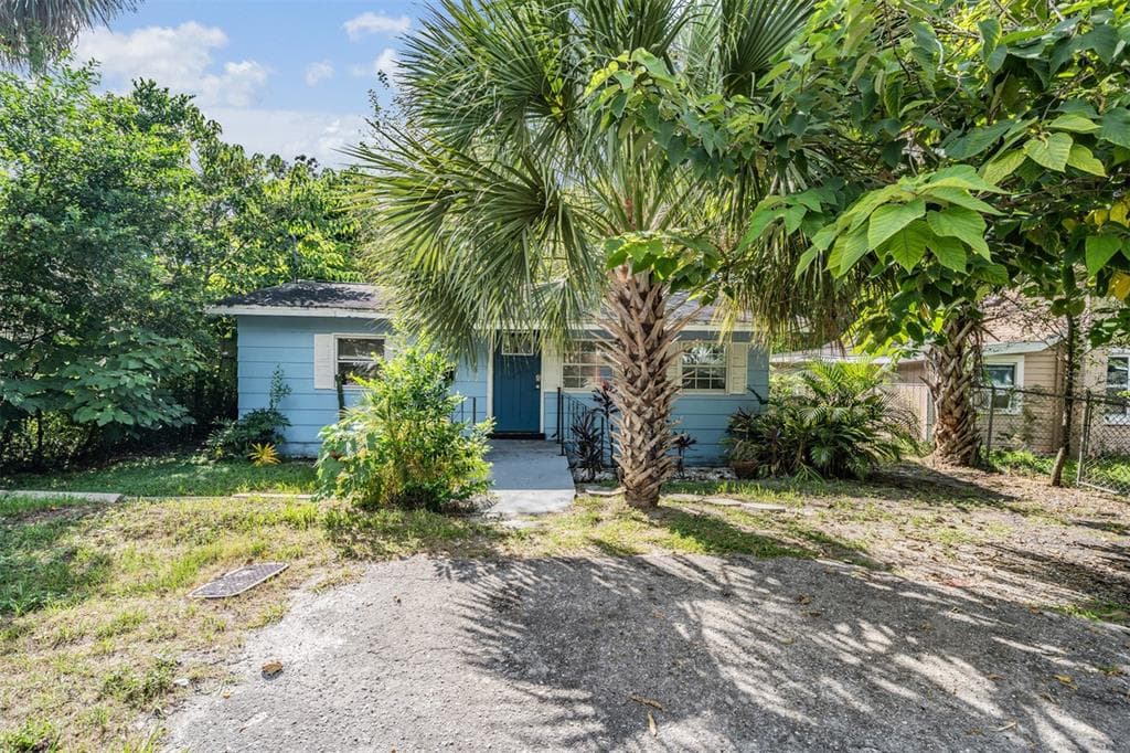 8210 10TH STREET, TAMPA, FL 33604 photo 2