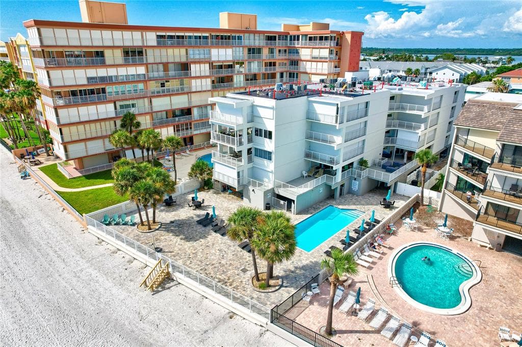 16332 Gulf Boulevard, Unit 1c, Redington Beach, FL, 33708
