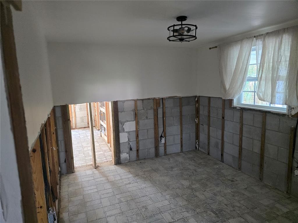 1770 SHORE ACRES BOULEVARD, Street PETERSBURG, FL 33703 photo 3