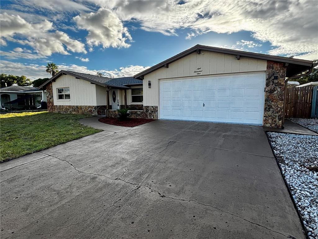 9001 LIDO LANE, PORT RICHEY, FL 34668 photo 3