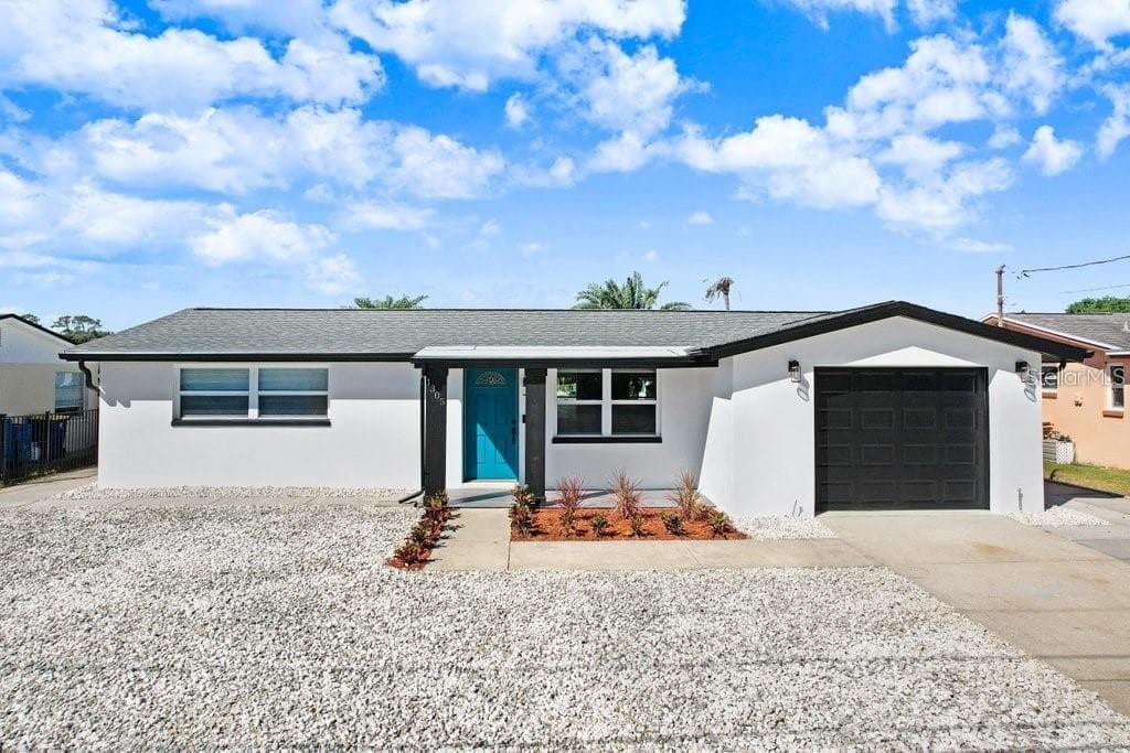 1305 BASSWOOD DRIVE, HOLIDAY, FL 34690 photo 2