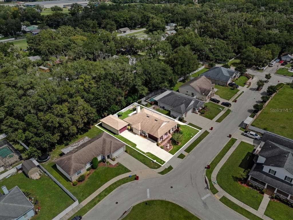 1218 LAVENDER JEWEL COURT, PLANT CITY, FL 33563 photo 2