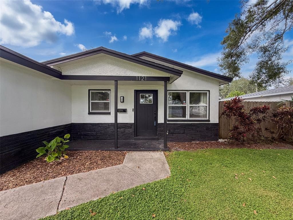 1121 49TH AVE N, ST PETERSBURG, FL, 33703 photo 3